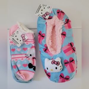 Hello Kitty Slippers and Socks Set